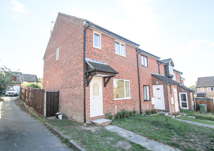 3 Bedroom End Of Terrace House To Rent In Bishops Rise, Thorpe Marriott, NR8