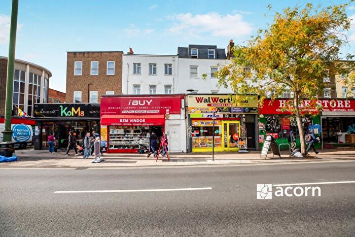 2 Bedroom Flat To Rent In Walworth Road London, SE17