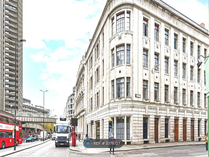 2 Bedroom Flat To Rent In Carthusian Street, London, EC1M