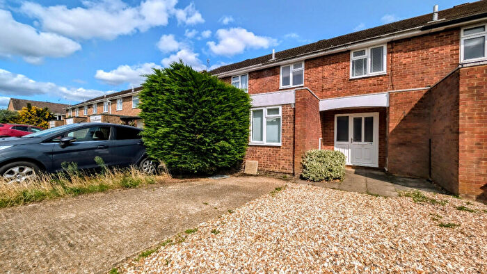 3 Bedroom Terraced House For Sale In Woodside Park, Bordon, Hampshire, GU35