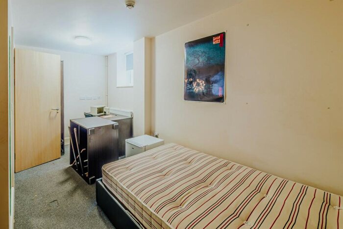 Apartment To Rent In Room, Kp House, NG1