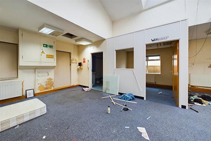 3 Bedroom Detached House For Sale In Detached | Brislington, BS14