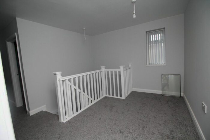 2 Bedroom Flat To Rent In Pearson Street, Brierley Hill, DY5