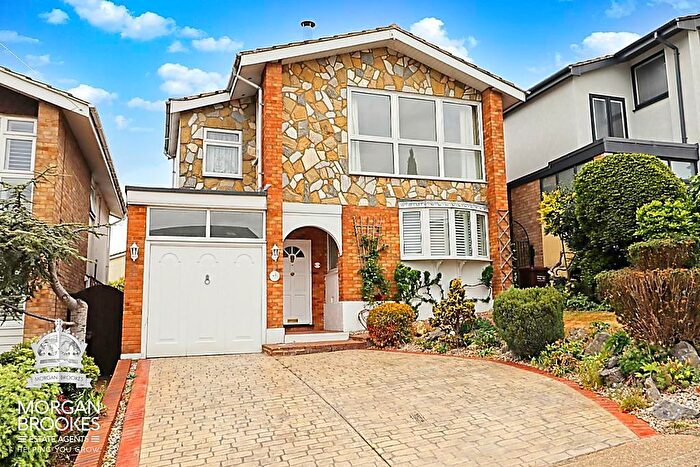 4 Bedroom Detached House For Sale In Hill Road, South Benfleet, SS7