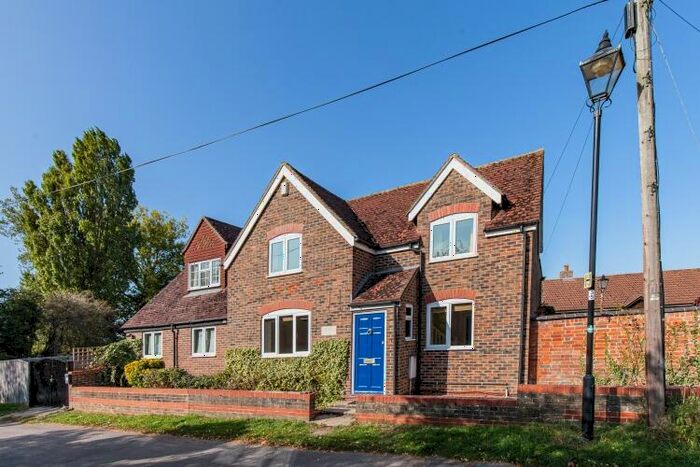 5 Bedroom Detached House To Rent In Meadow Lane, Iffley Village, OX4