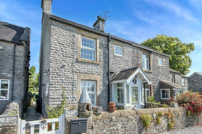 2 Bedroom Semi-Detached House For Sale In Handley Lane, Monyash, Bakewell, DE45