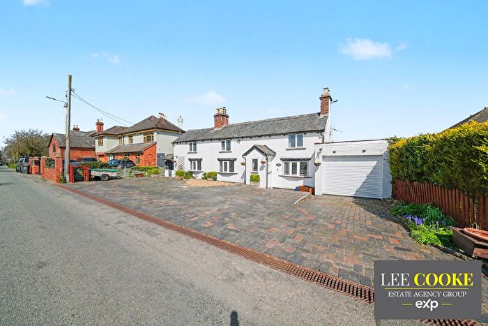 5 Bedroom Detached House For Sale In Codsall Wood Road, Codsall Wood, Wolverhampton, WV8