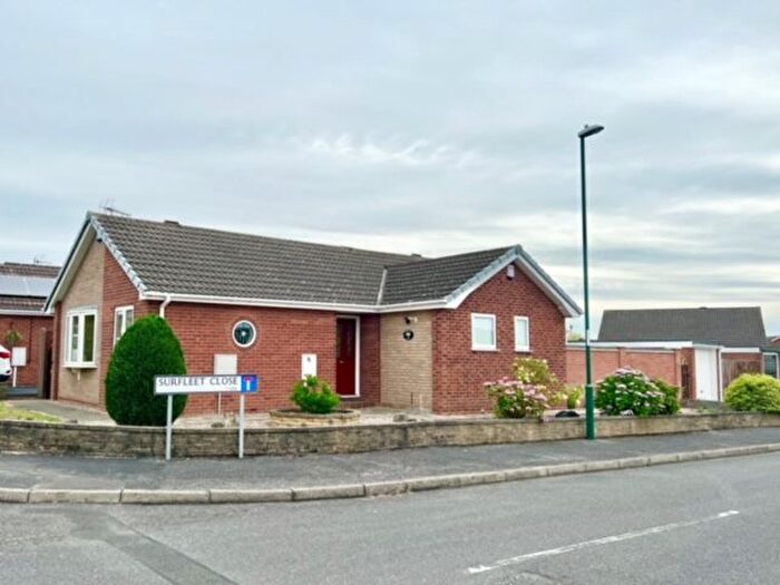 3 Bedroom Detached House To Rent In Benington Drive, Wollaton, Nottingham, NG8