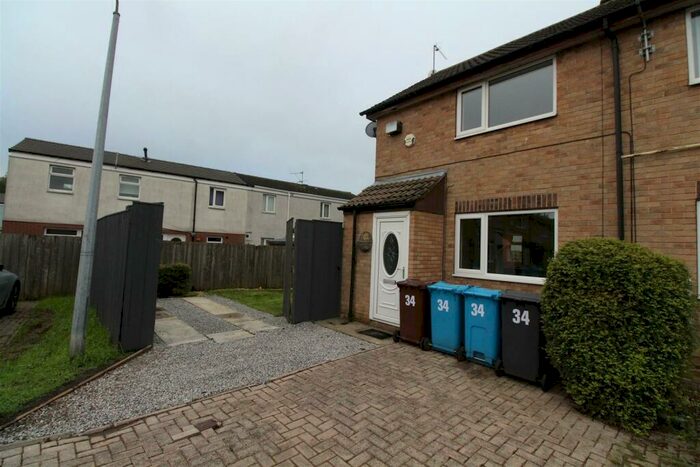 2 Bedroom End Of Terrace House To Rent In Wawne Lodge, Pennine Way, Bransholme, Hull, HU7