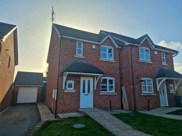 3 Bedroom Semi-Detached House For Sale In Hawthorn View, Pen-y-Cae, Wrexham, LL14