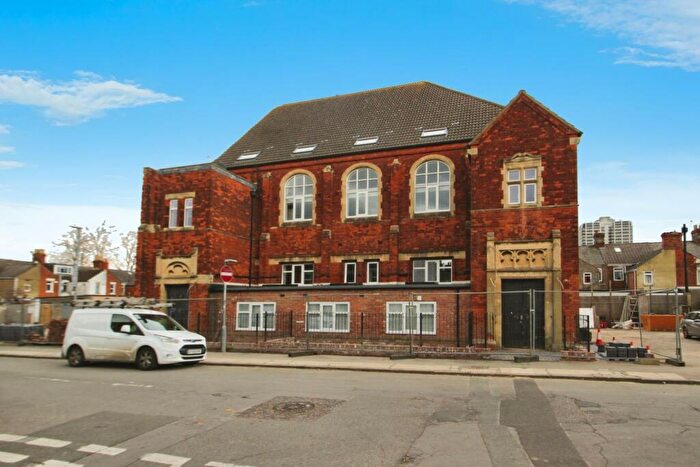 1 Bedroom Apartment To Rent In Maxwell Street, Swindon, SN1