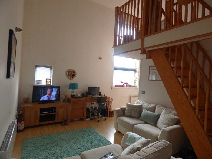 1 Bedroom Apartment To Rent In Butcher Street, Round Foundry, City Centre, LS11