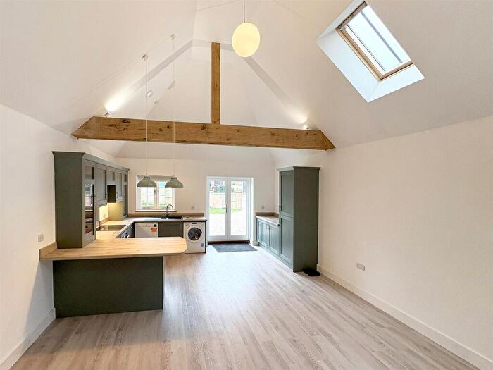 2 Bedroom Semi-Detached Bungalow To Rent In The Court Yard, Dambridge Farm Road, Wingham, CT3