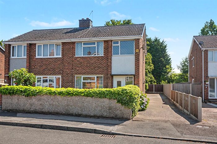 3 Bedroom Semi Detached House For Sale In Repton Drive, Ilkeston, DE7