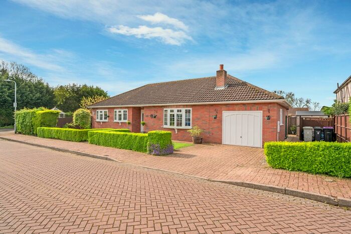 3 Bedroom Detached Bungalow For Sale In Steapas Close, Spilsby, PE23