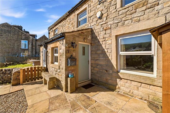 1 Bedroom Village House For Sale In Parkinson Terrace, Trawden, Colne, Lancashire, BB8