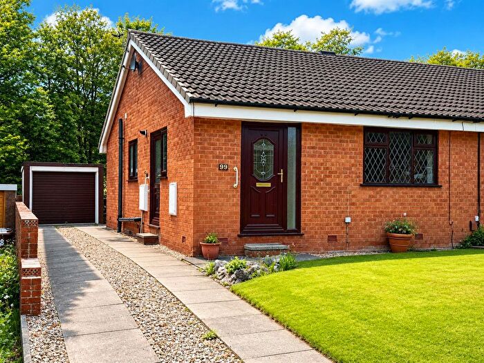 2 Bedroom Semi-detached Bungalow To Rent In Stone Hill Drive, Blackburn, BB1