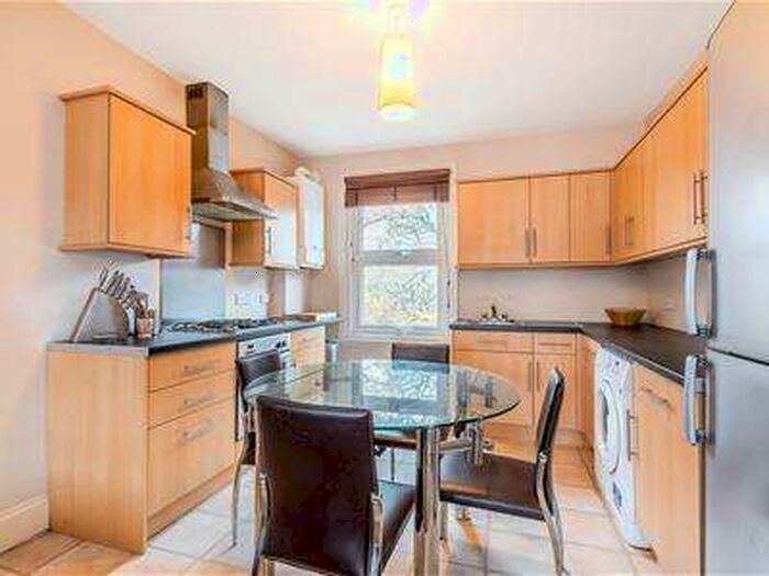 1 Bedroom Flat To Rent In Norwood High Street, SE27