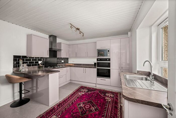 2 Bedroom Maisonette For Sale In B Church Street, Broughty Ferry, DD5