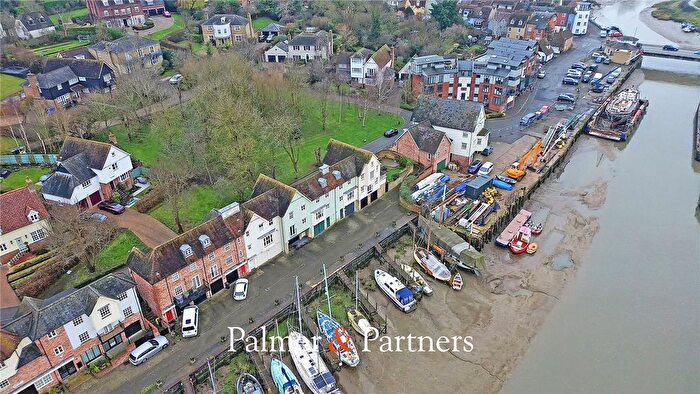 2 Bedroom Terraced House For Sale In Chandlers Quay, Maldon, Essex, CM9
