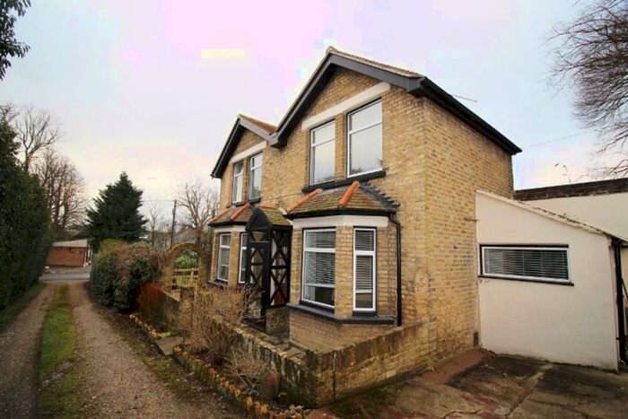 3 Bedroom Cottage To Rent In Cray Road, Crockenhill, BR8