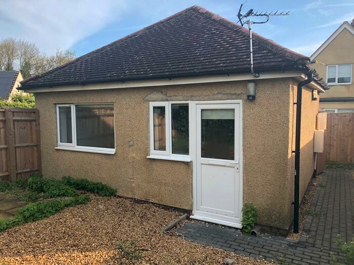 1 Bedroom Apartment To Rent In Woodstock Road, Woodstock Road, Yarnton, Kidlington, OX5