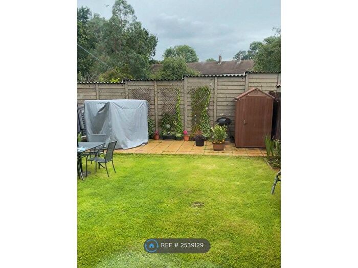 2 Bedroom End Of Terrace House To Rent In Hayling Road, Watford, WD19