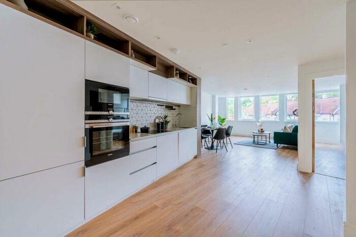 1 Bedroom Flat To Rent In Capella Court, Croydon, Purley, CR8