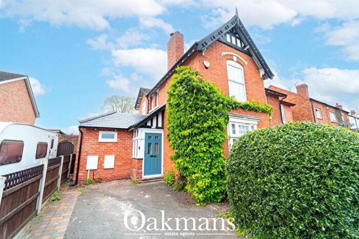 3 Bedroom Semi-Detached House To Rent In Stourbridge Road, Bromsgrove, Worcestershire, B61