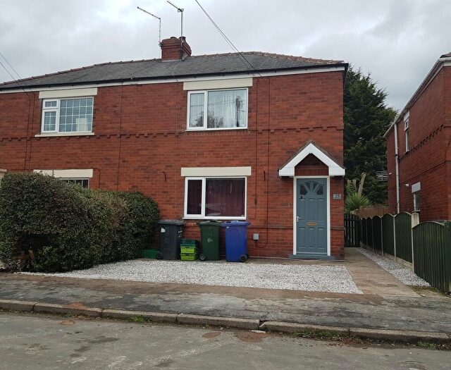 3 Bedroom Semi Detached House For Sale In Mayfield Avenue, Stainforth, Doncaster, DN7