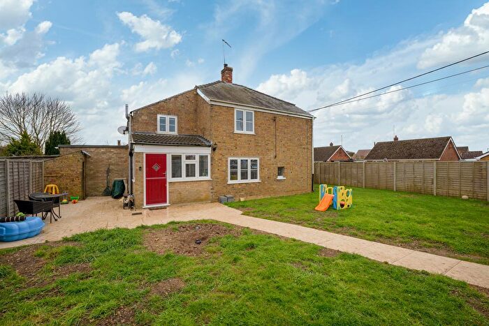 2 Bedroom Semi Detached House For Sale In Pius Drove, Upwell, Wisbech, Norfolk, PE14