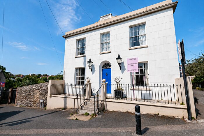 5 Bedroom Detached House For Sale In Nelson Place, Broadstairs, CT10