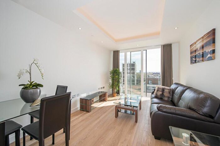 1 Bedroom Terraced House To Rent In Park Vista Tower, Cobblestone Square, Wapping, E1W