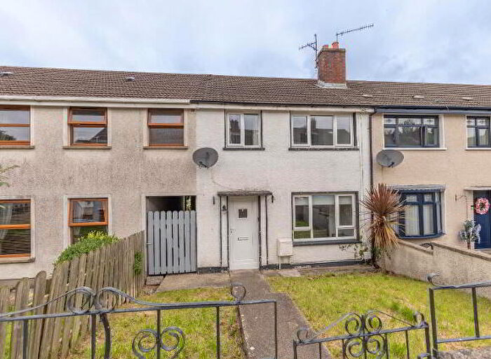 3 Bedroom House For Sale In Hennessy Park, Newry, BT34