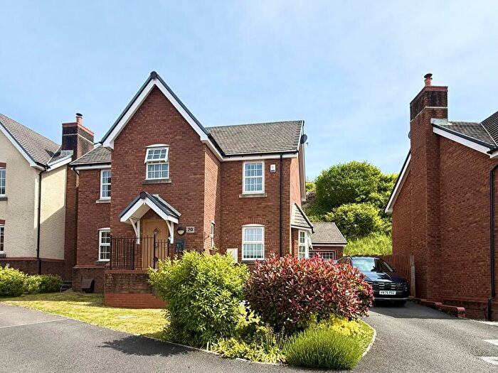 4 Bedroom Detached House For Sale In Tan Y Bryn Gardens, Llwydcoed, Aberdar, Rhondda Cynon Taf, CF44