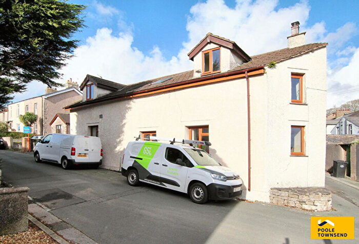 3 Bedroom Detached House For Sale In Fox Street, Swarthmoor, LA12