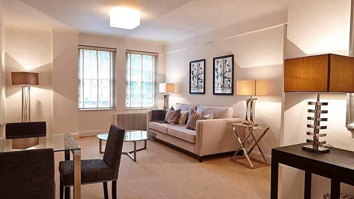 2 Bedroom Flat To Rent In Fulham Road, London, SW3