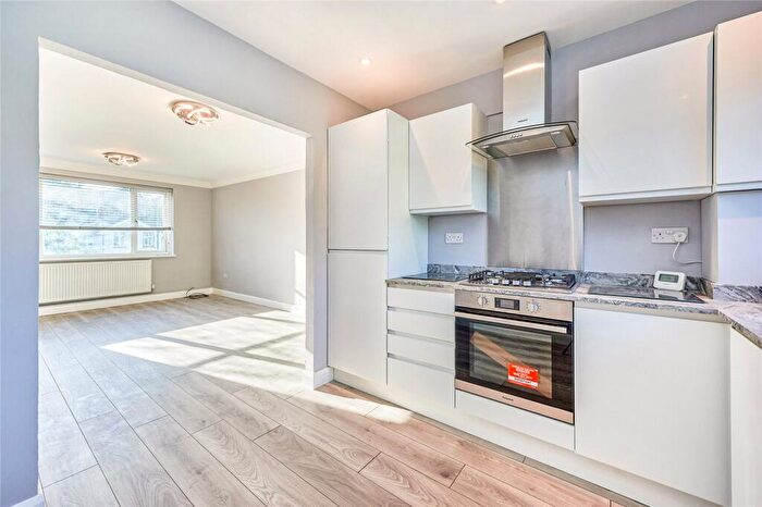 2 Bedroom Flat To Rent In Bryan Road, Bishop's Stortford, Hertfordshire, CM23