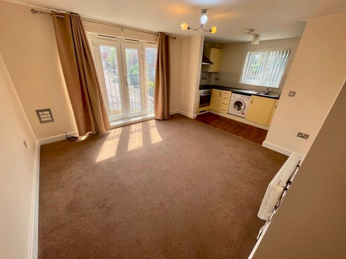 1 Bedroom Apartment To Rent In Empress Road, Luton, LU3