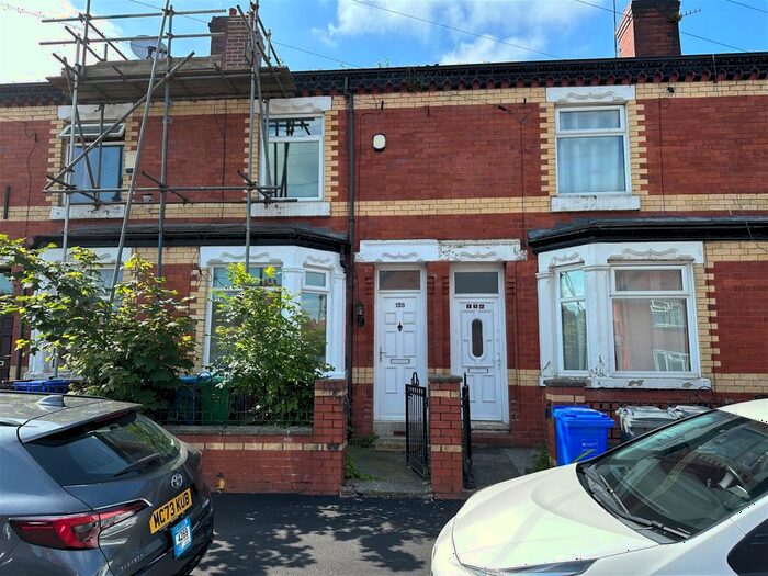 2 Bedroom Terraced House To Rent In Buckley Road, Manchester, M18