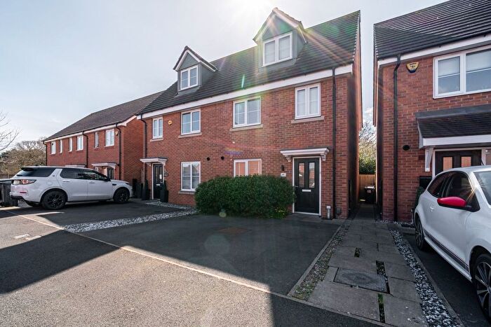 3 Bedroom Semi Detached House For Sale In Squires Croft, Sutton Coldfield, B76