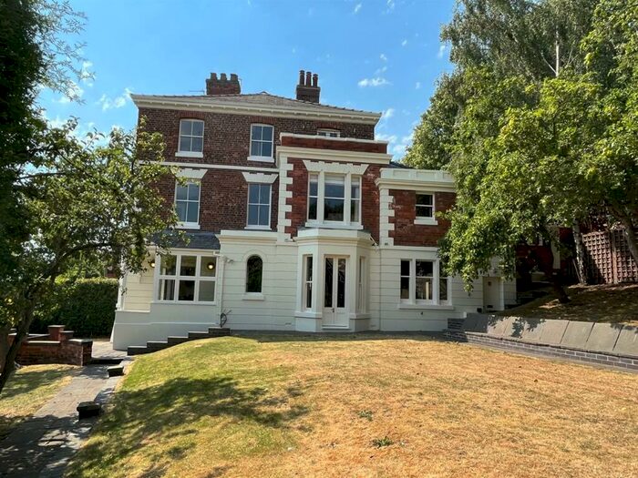 4 Bedroom End Of Terrace House For Sale In Ventnor Terrace, Lincoln, LN2