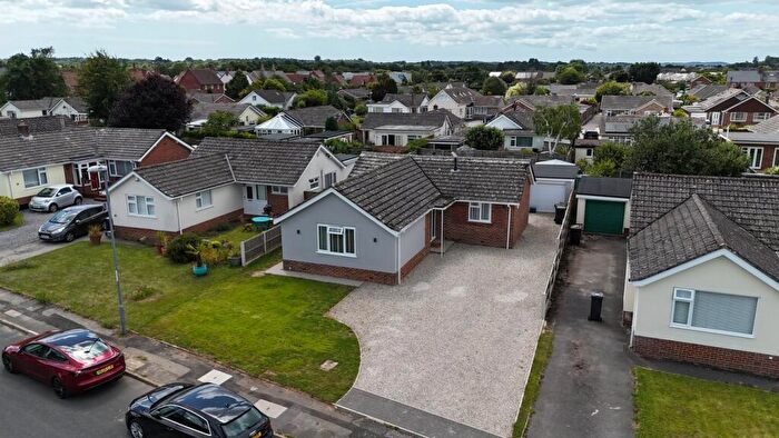 3 Bedroom Bungalow For Sale In Brookside Road, Wimborne, BH21