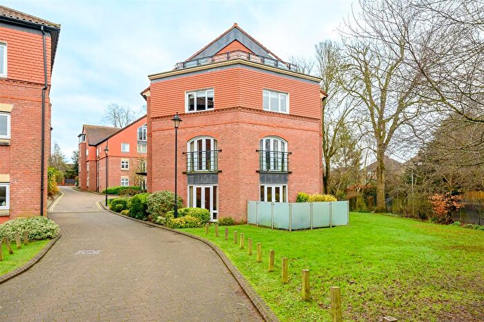 2 Bedroom Flat For Sale In Assembly House, The Avenue, York, YO30