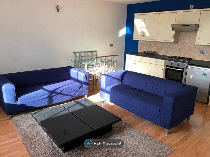 2 Bedroom Flat To Rent In Grove Street, Liverpool, L7