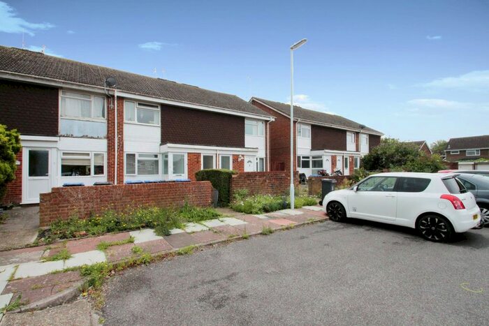 1 Bedroom Flat To Rent In Avalon Way, Worthing, BN13
