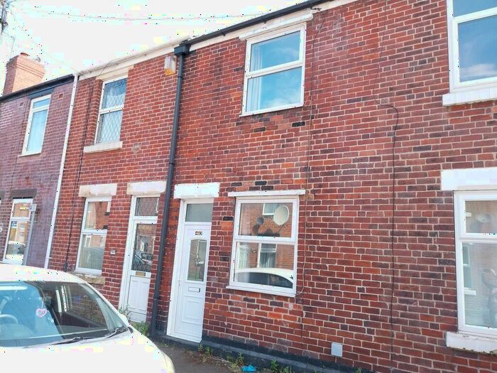 2 Bedroom Terraced House To Rent In Clifton Avenue, Clifton, S65