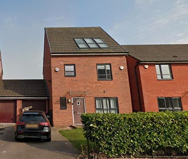 4 Bedroom Detached House To Rent In Canavan Way, Manchester, Greater Manchester, M7