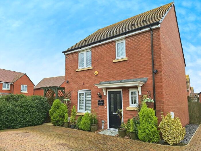 3 Bedroom Detached House For Sale In Armistice Croft, Blunham, MK44