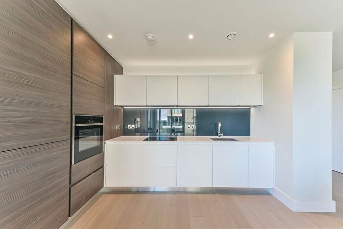 2 Bedroom Flat To Rent In Marsden House, Kidbrooke Village, London, SE3